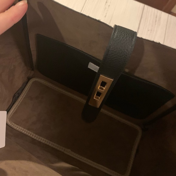 UN BILLION Large Zebra striped tote bag π€ - Picture 5 of 7